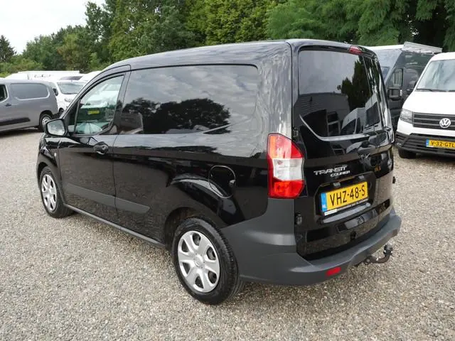 Ford Transit Courier