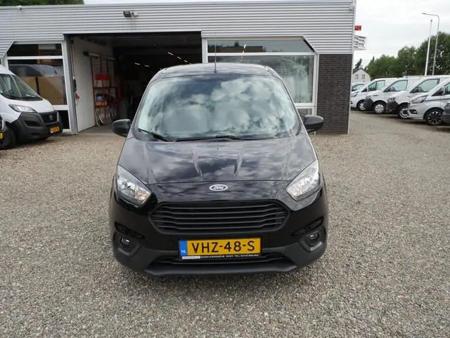 Ford Transit Courier
