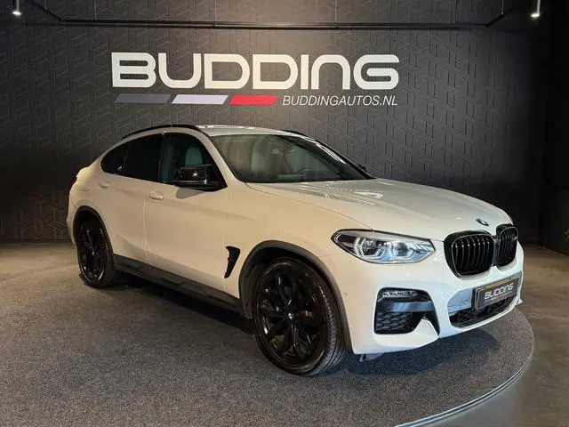 BMW X4 xDrive30i High Exe | M-sport | Trekhaak | Adap Cruise | HUD