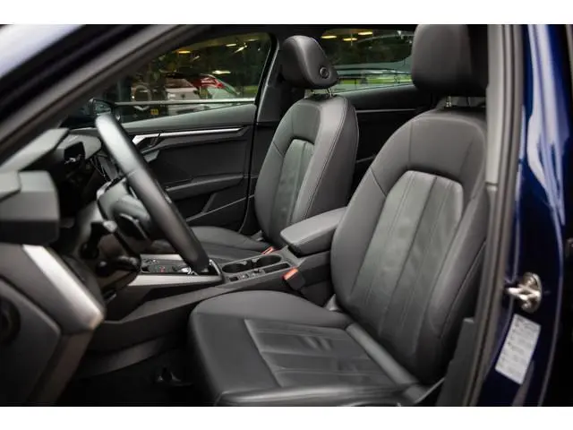 Audi A3 Sportback 40 TFSI e S Tronic , Cruise control, Sfeerverlichting, Panoramadak, Stoelverwarmin...
