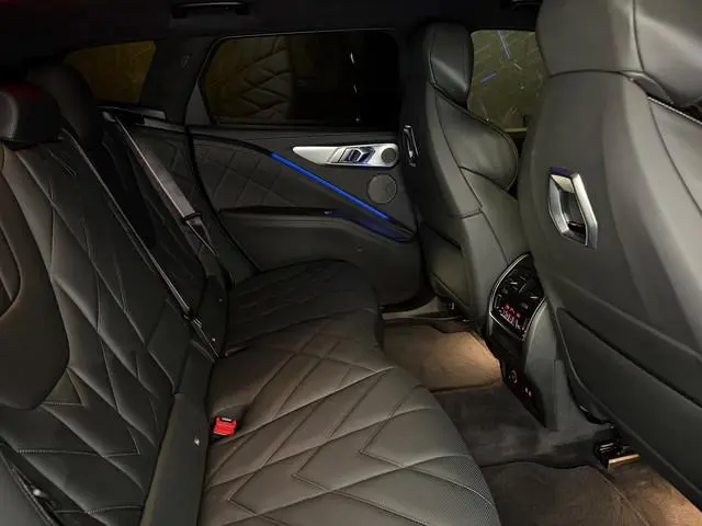 BMW XM