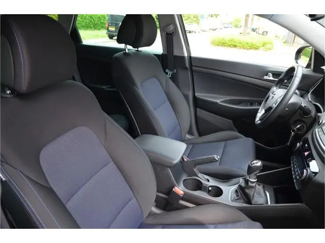 Hyundai Tucson 1.6 GDi Comfort Trekhaak (1.400kg), 17" Alu met 4-seizoenenbanden