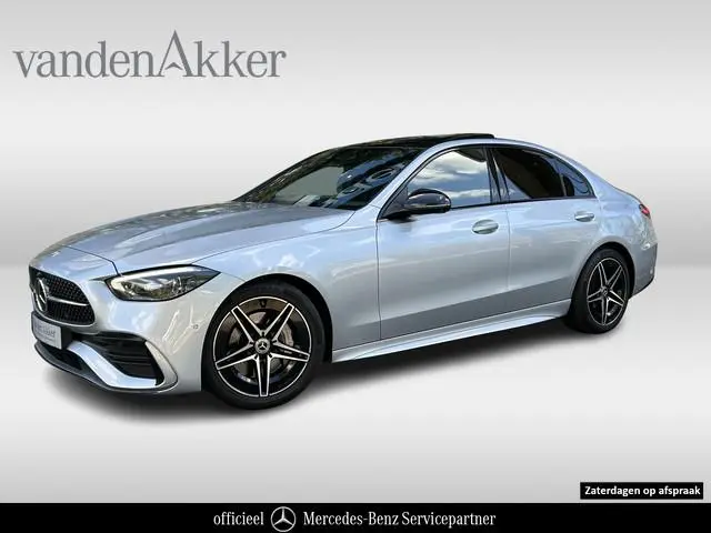 Mercedes-Benz C-klasse 300 AMG 259pk // Panoramadak // Burmester 3D // Distronic // 360 Camera // Di...