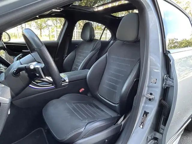 Mercedes-Benz C-klasse 300 AMG 259pk // Panoramadak // Burmester 3D // Distronic // 360 Camera // Di...