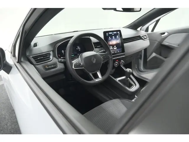 Renault Clio TCe 90 GPF techno | 360 Camera | Adaptieve Cruise Control | 9.3 Inch Groot Scherm | voo...