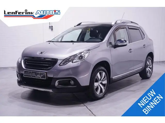 Peugeot 2008 1.2 VTi Allure Pack Premium Plus NAP 1e-eigen.navigatie panodak 16"-LMV PDC achter crui...