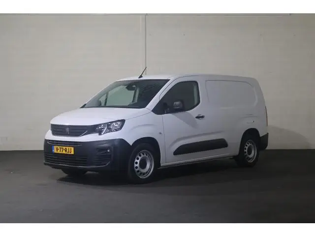 Peugeot Partner 1.5 BlueHDI Premium Long 130PK Automaat Navigatie