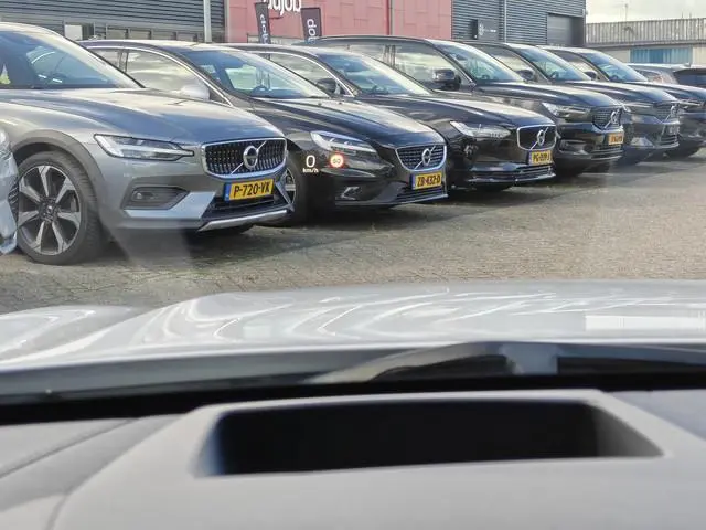 Volvo V90