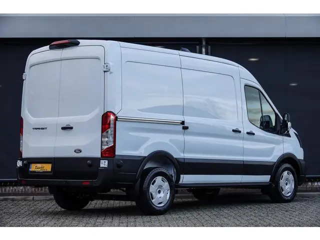 Ford Transit L2H2 2.0Tdci 130Pk | 350 | Trend | Virtual Cockpit | Achteruitrijcamera | 270° Achterde...