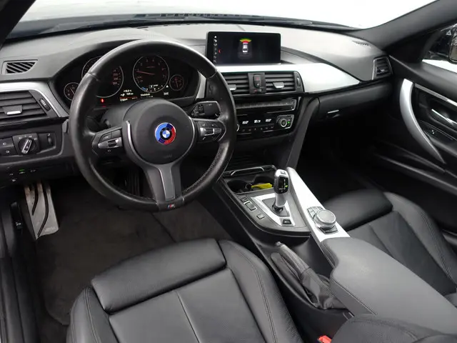BMW 3-serie 330e Edition M Sport Shadow Executive Aut- Ada Cruise, Lane Assist, Xenon Led, Sport Led...
