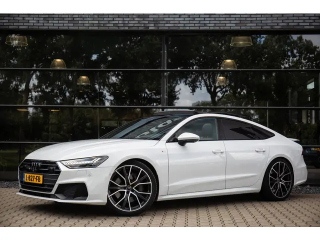 Audi A7 Sportback 55 TFSI quattro S Edition , 3D-camera, S-line, Panoramadak, Ruitstiksel
