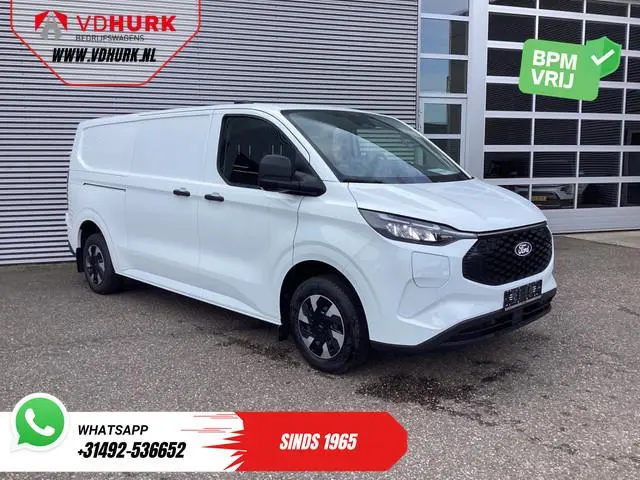 Ford E-Transit Custom L2 Trend 71 kWh 370 km WLTP LED/ 2.3t Trekverm./ Standkachel/ Stoelverw./ Carp...