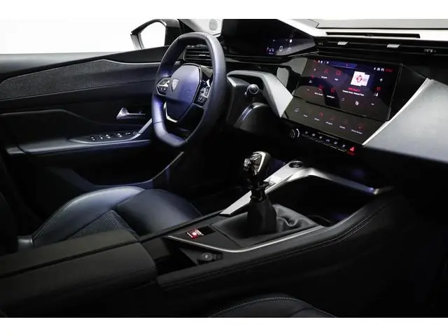 Peugeot 308 1.2 PureTech Allure Pack Business | ERGO COMFORT | CONNECTED SERVICES | DRAADLOZE LADER...