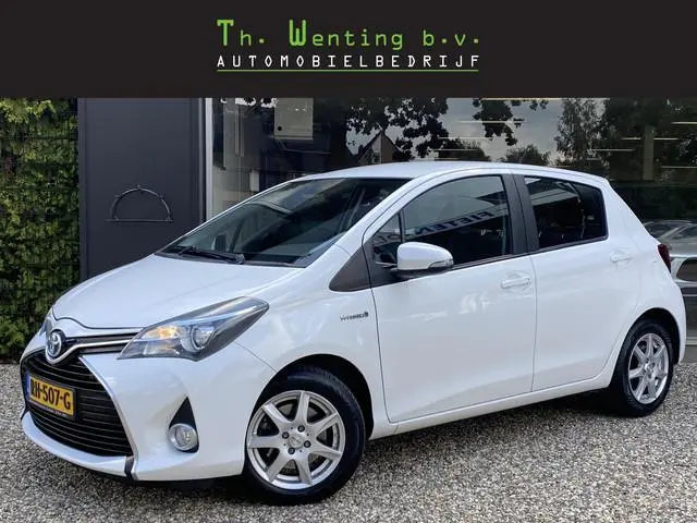 Toyota Yaris 1.5 Hybrid Now | Automaat | Cruise Control | All-Season Banden | Klimaat Controle | Ach...