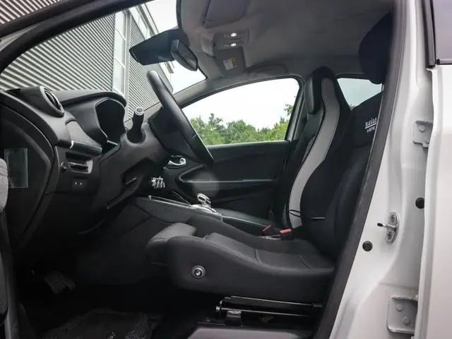 Renault ZOE R135 Intens 52 kWh Clima | Cruise | Navi | Led | Lichtmetaal | Koop accu | SOH 96% | Koo...