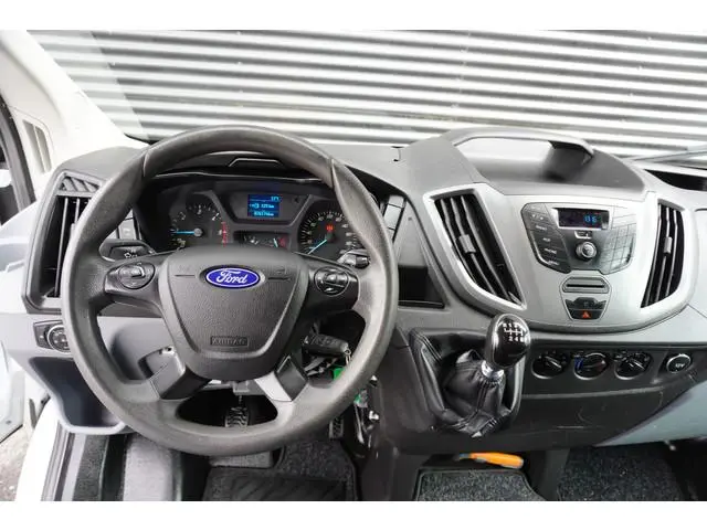 Ford Transit 350 2.2 TDCI 125pk L3H2 Trekhaak Iimperiaal Airco Camera Parkeersensoren