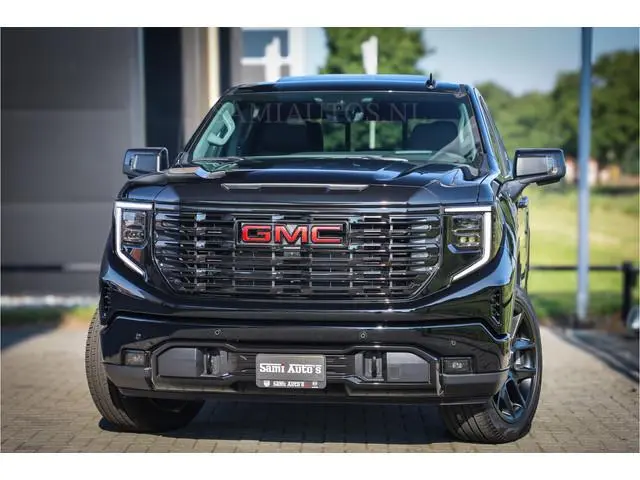 GMC Sierra