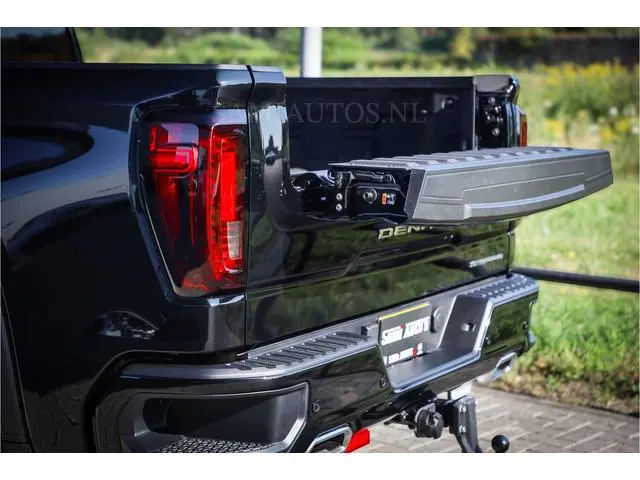 GMC Sierra