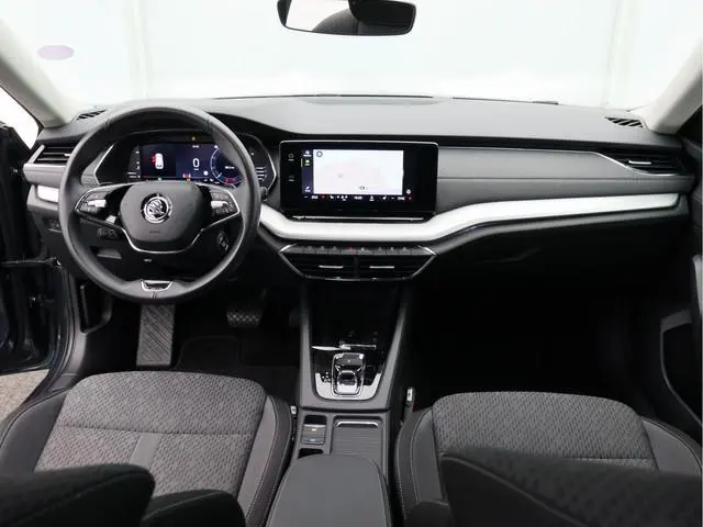 ŠKODA Octavia Combi 1.0 e-TSI Business Edition Plus/ automaat/ trekhaak!