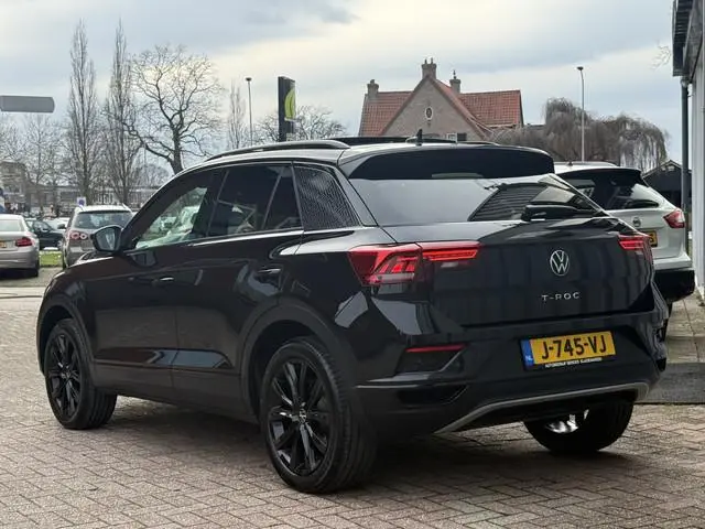 Volkswagen T-Roc 1.5 TSI Sport. | AUTOMAAT | PANO | CAMERA | VIRTUAL COCKPIT | NAVI |