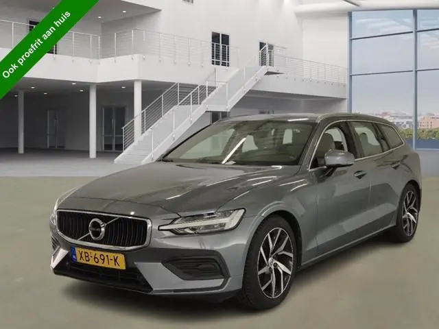 Volvo V60 2.0 T5 Momentum 251 PK NIEUWE MODEL LED LEEER NAVI CLIMA NL AUTO