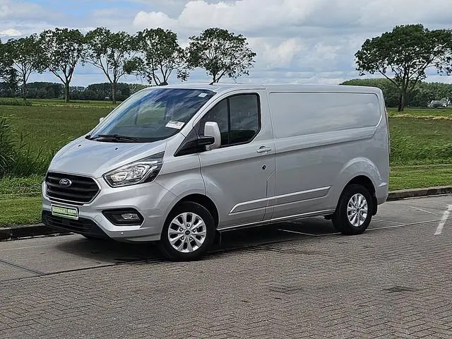 FORD TRANSIT CUSTOM 2.0 l1h1 limited navi ac