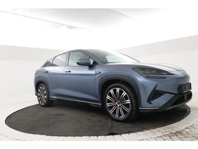 BYD SEALION