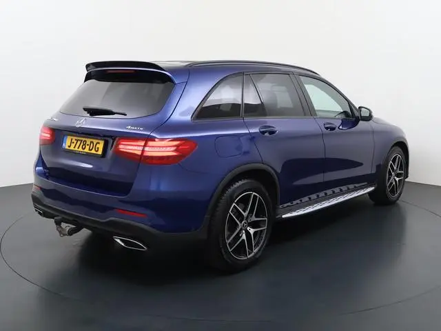 Mercedes-Benz GLC-klasse 220 d 4MATIC AMG line | Trekhaak Comand