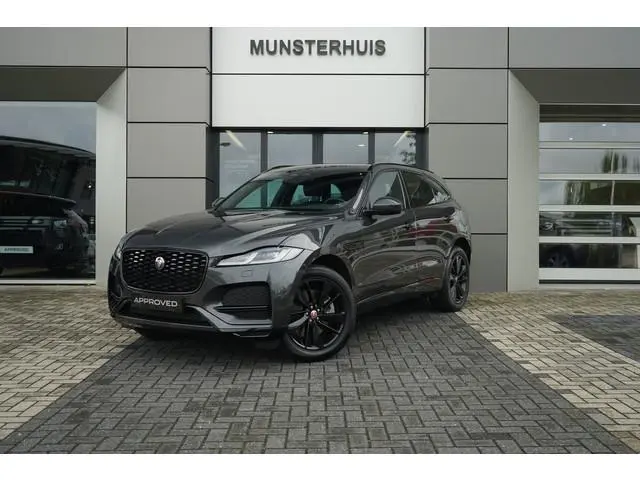 Jaguar F-PACE 2.0 P400e PHEV S | Elektrische trekhaak | Verwarmde voorstoelen |
