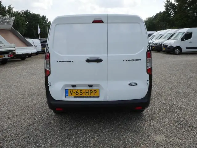 Ford Transit Courier