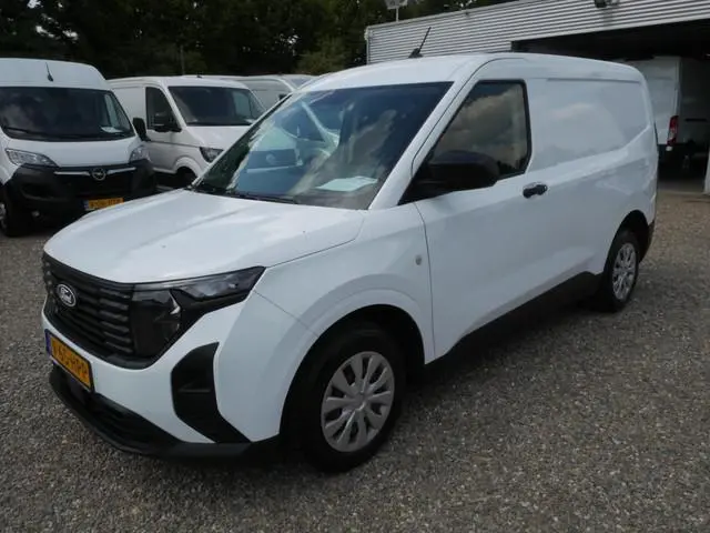 Ford Transit Courier