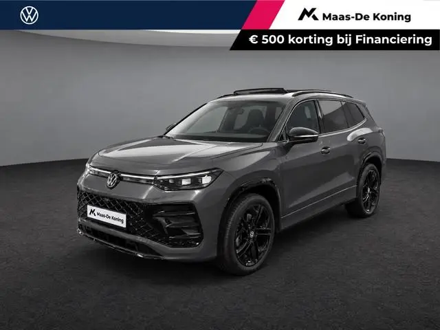 Volkswagen Tayron 1.5 272pk DSG eHybrid R-Line Edition · Panoramadak · 360 Camera · Wegklapbare Trek...