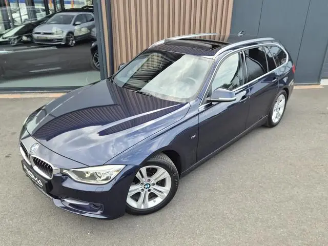 BMW 3-serie Touring 316i Executive Sport | Nwe ketting | Pano | Clima | Cruise | Trekhaak