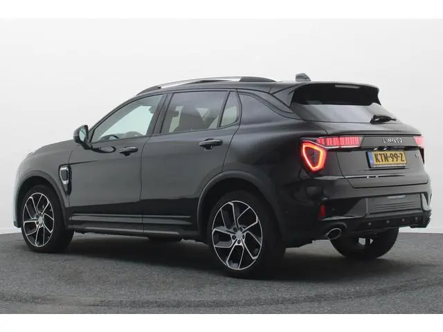 Lynk & Co 01 1.5 Plug-in Hybrid 360° Camera, Panoramadak, Apple Carplay, ACC, Keyless, LED, 20''