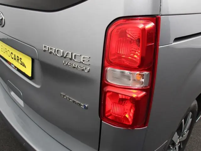 Toyota pro-ace