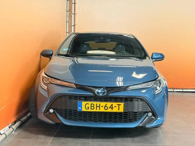 Toyota Corolla 1.8 Hybrid Business Plus navi | lmv | leer | cruise control | panodak