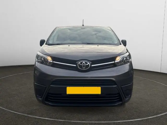 Toyota pro-ace