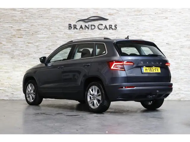 Skoda Karoq 1.0 TSI Business Edition | Camera | Stoelverw. | Navi | Dealer OH | NL AUTO |