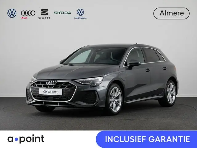Audi A3 Sportback 40 TFSI e S edition 204 pk S-tronic | Verlengde garantie | Parkeersensoren (Park a...