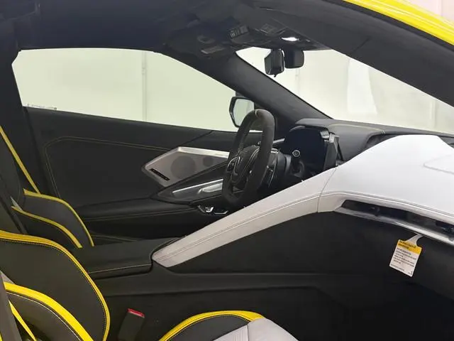 Corvette C8