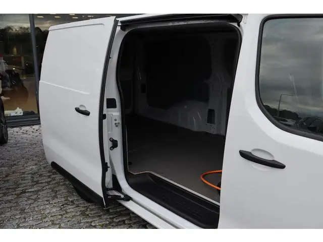 Toyota pro-ace