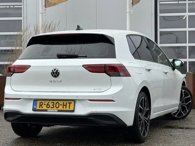 Volkswagen Golf 1.5 eTSI Style 150pk DSG | Virtual Cockpit | Apple Carplay/Android Auto | Cruise con...