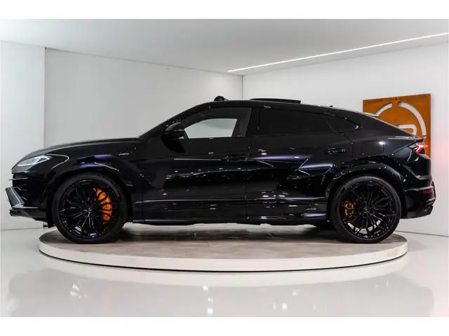 Lamborghini Urus 4.0 V8 Hybrid SE 800PK | Ad Personam | Nero Helene | Nero Ade/Arancio Leoni | Bang&...