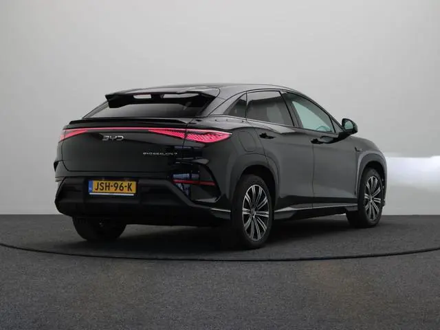 BYD SEALION