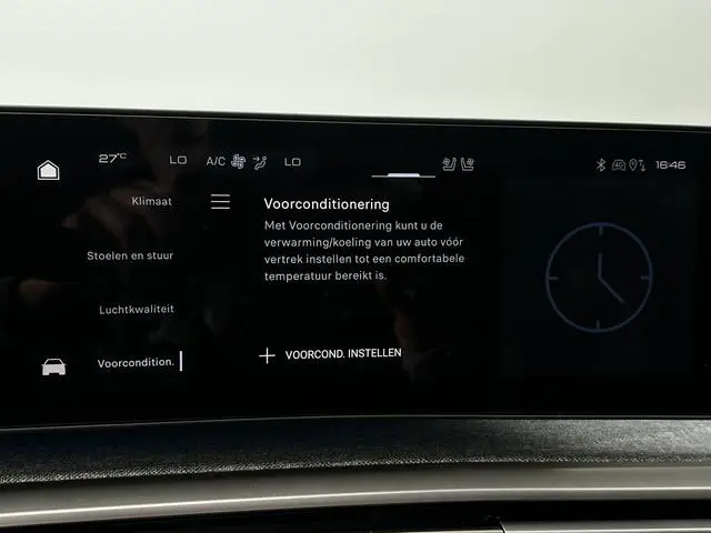 Peugeot e-3008