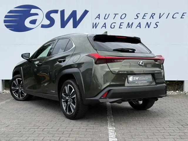 Lexus UX