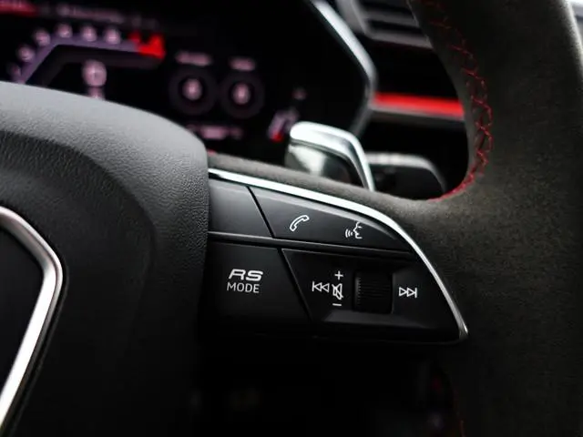 Audi RSQ3