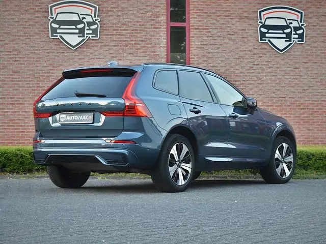 Volvo XC60 T6 Recharge AWD Plus Dark | Trekhaak | SOH 100%