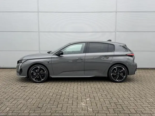 Peugeot e-308 GT EV 54 kWh | Alcantara bekleding | stoelverwarming | Adaptieve Cruise Control | Elek...