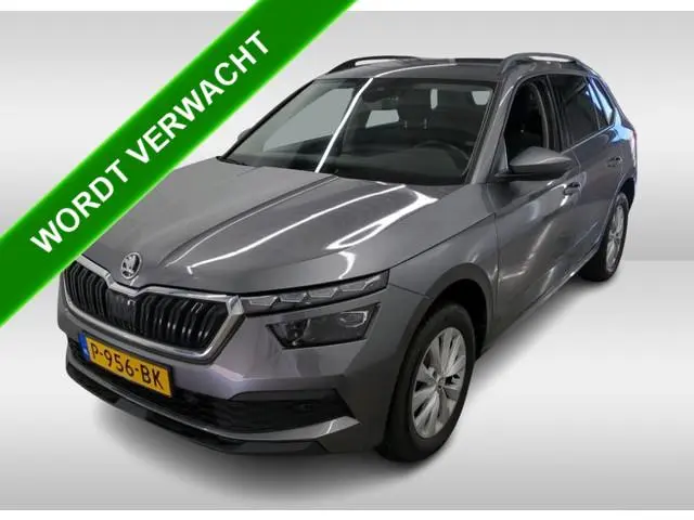 ŠKODA Kamiq 1.5 TSI 150Pk Automaat ACT Business Edition / Trekhaak / Pdc.+Camera / Airco-ecc./ Navig...